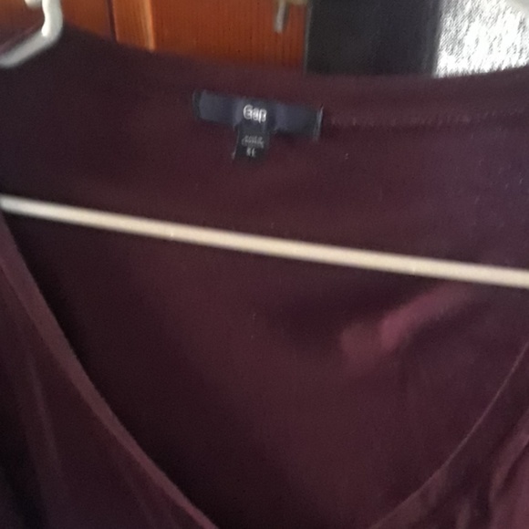 Top - Picture 2 of 3